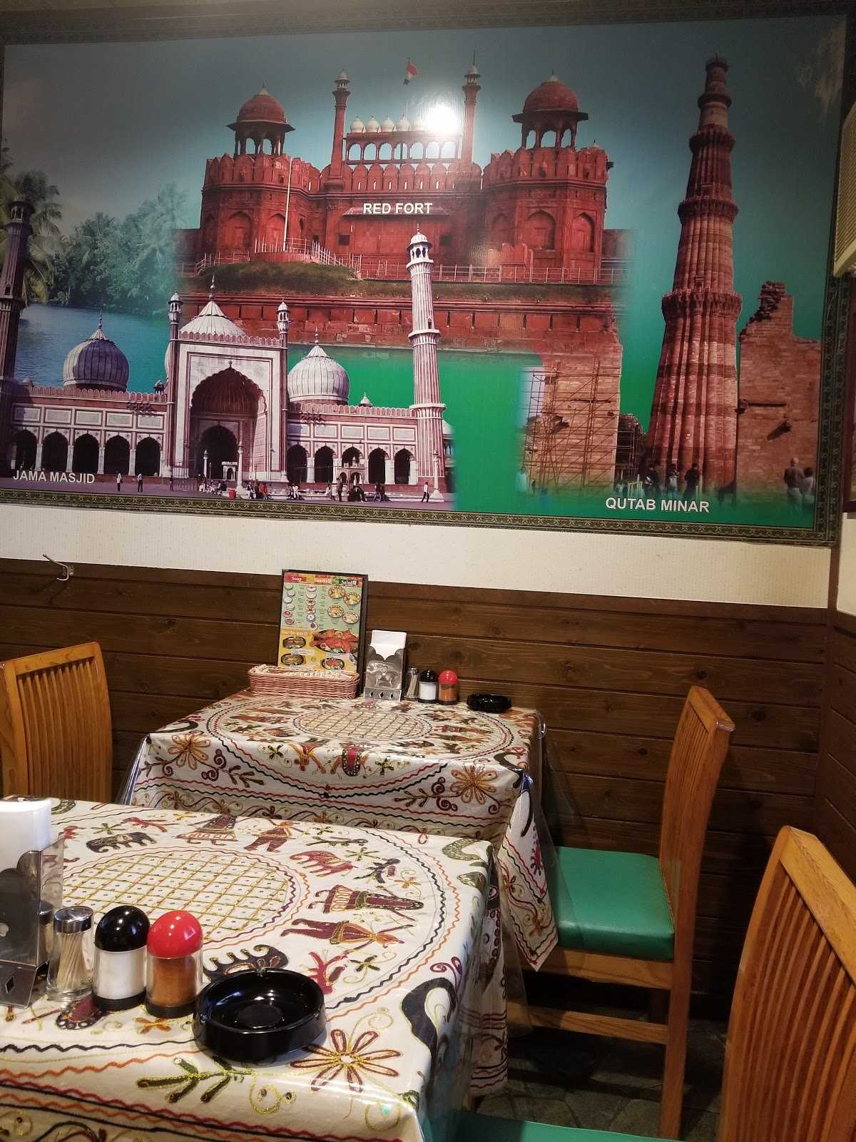 釣船茶屋ざうお 小牧店 施設詳細