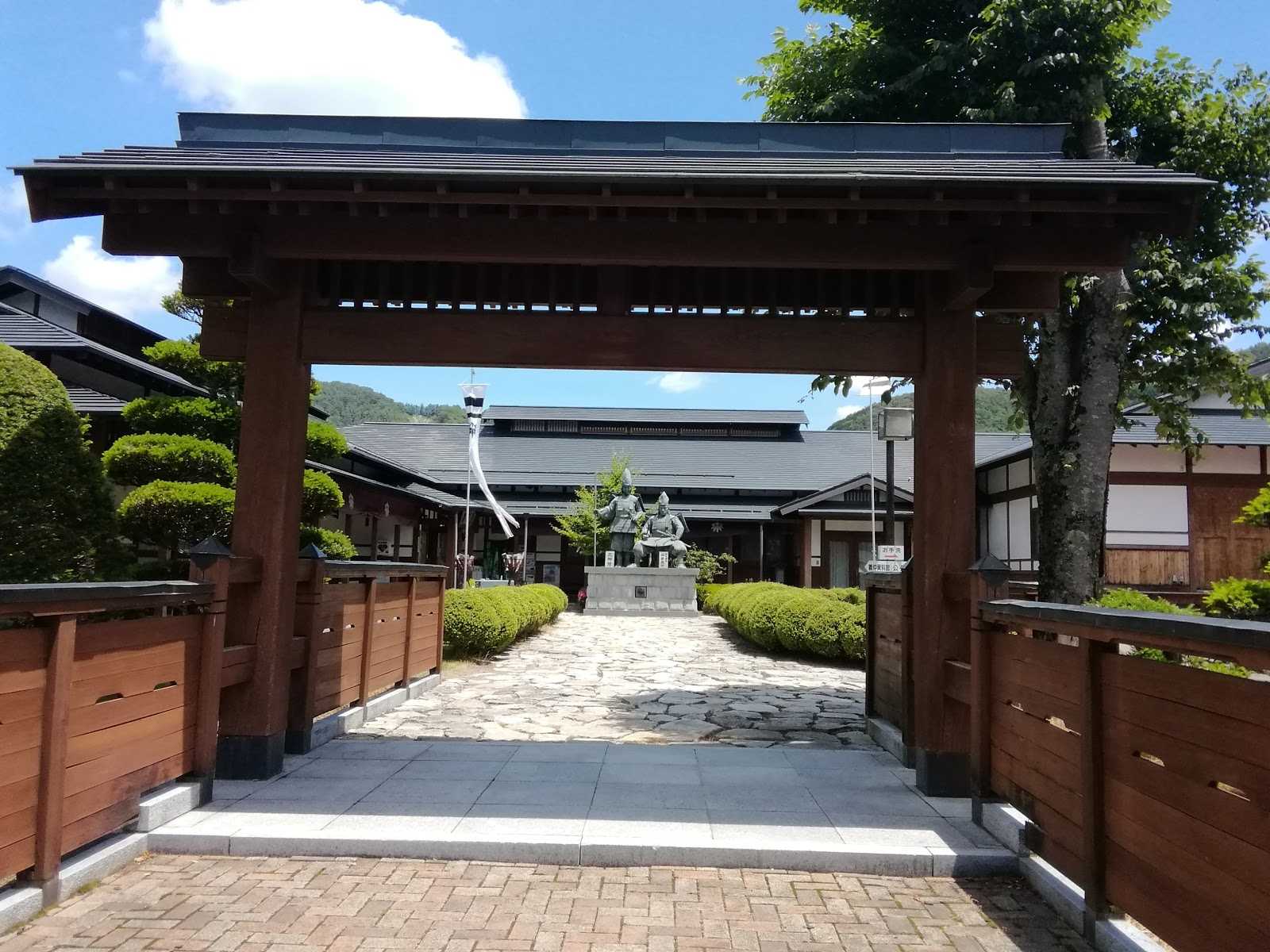 義仲館 施設詳細