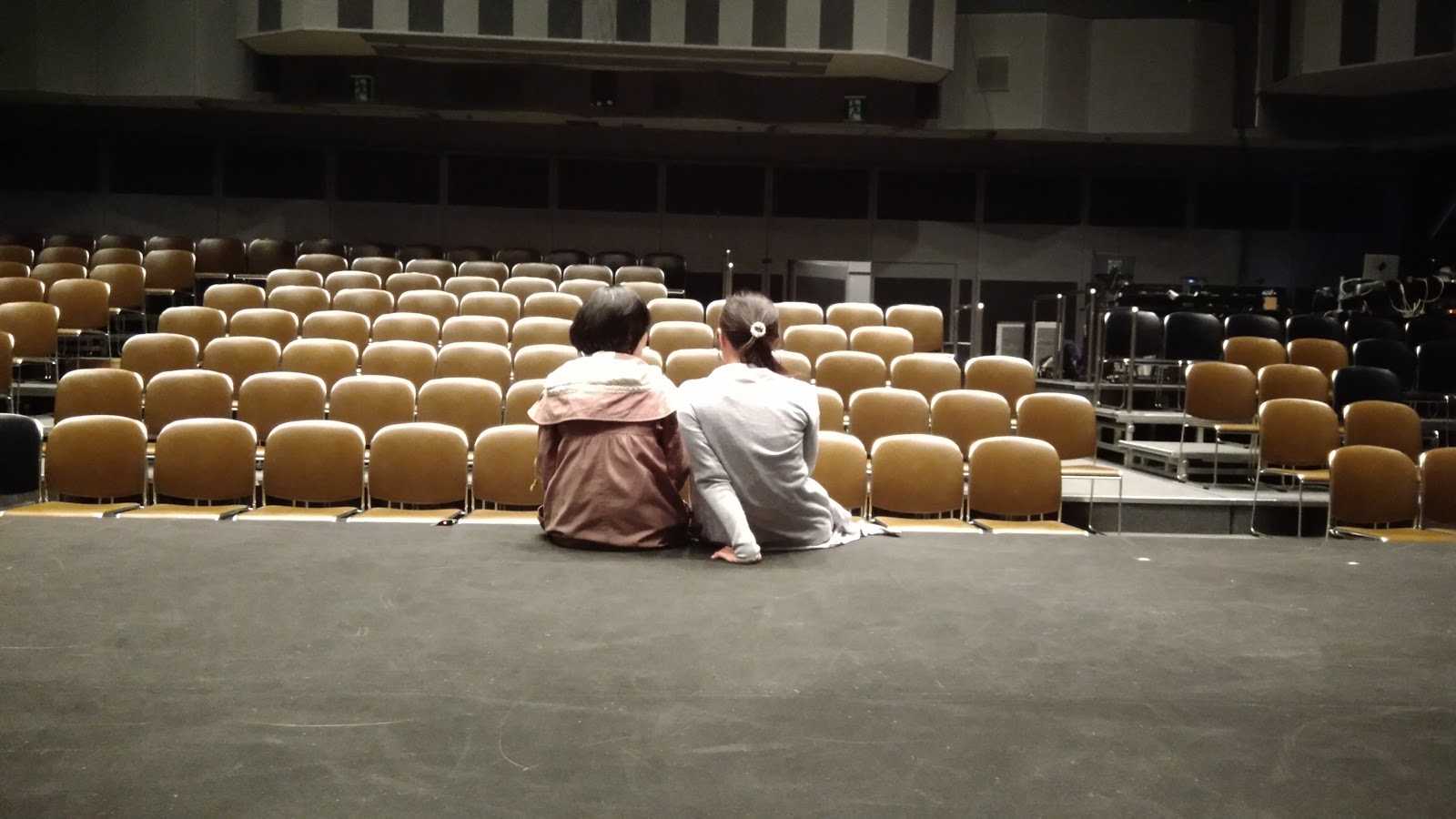 伊丹市立演劇ホール アイホール 施設詳細