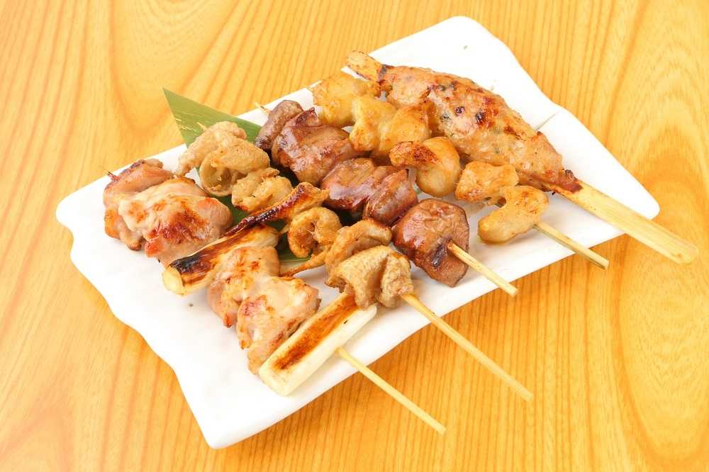 串焼・旬菜 炭火焼鳥さくら アスティ三島サウス店｜施設詳細｜