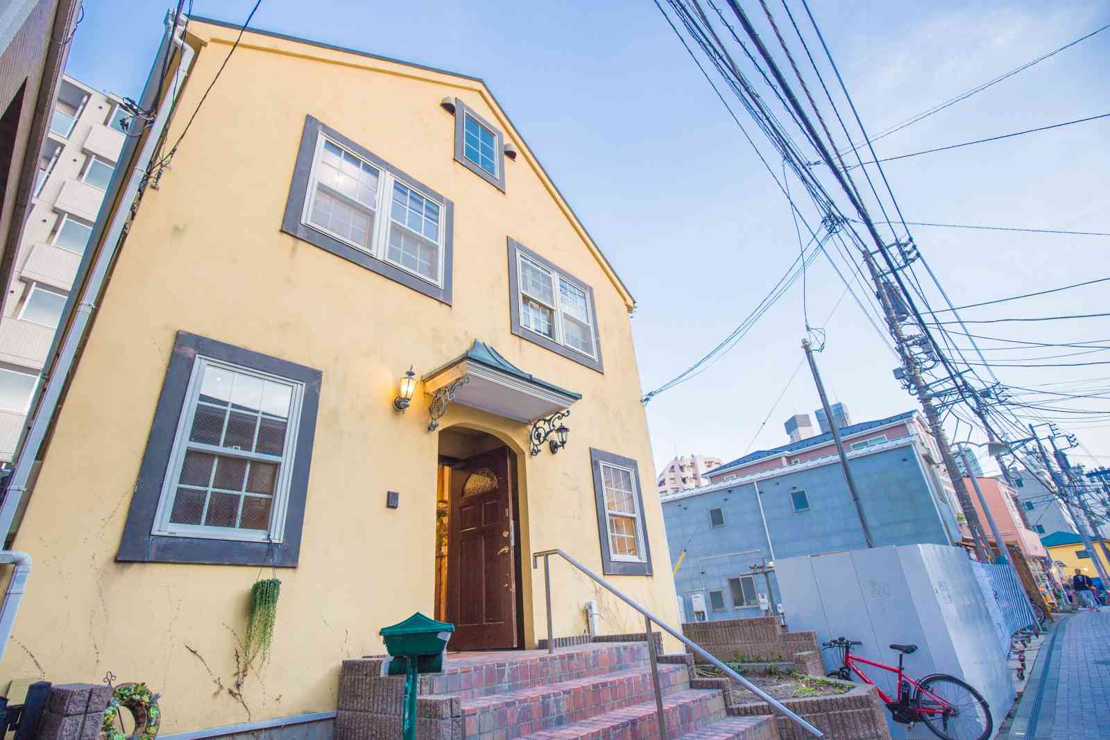 Iza江ノ島ゲストハウス バー 施設詳細