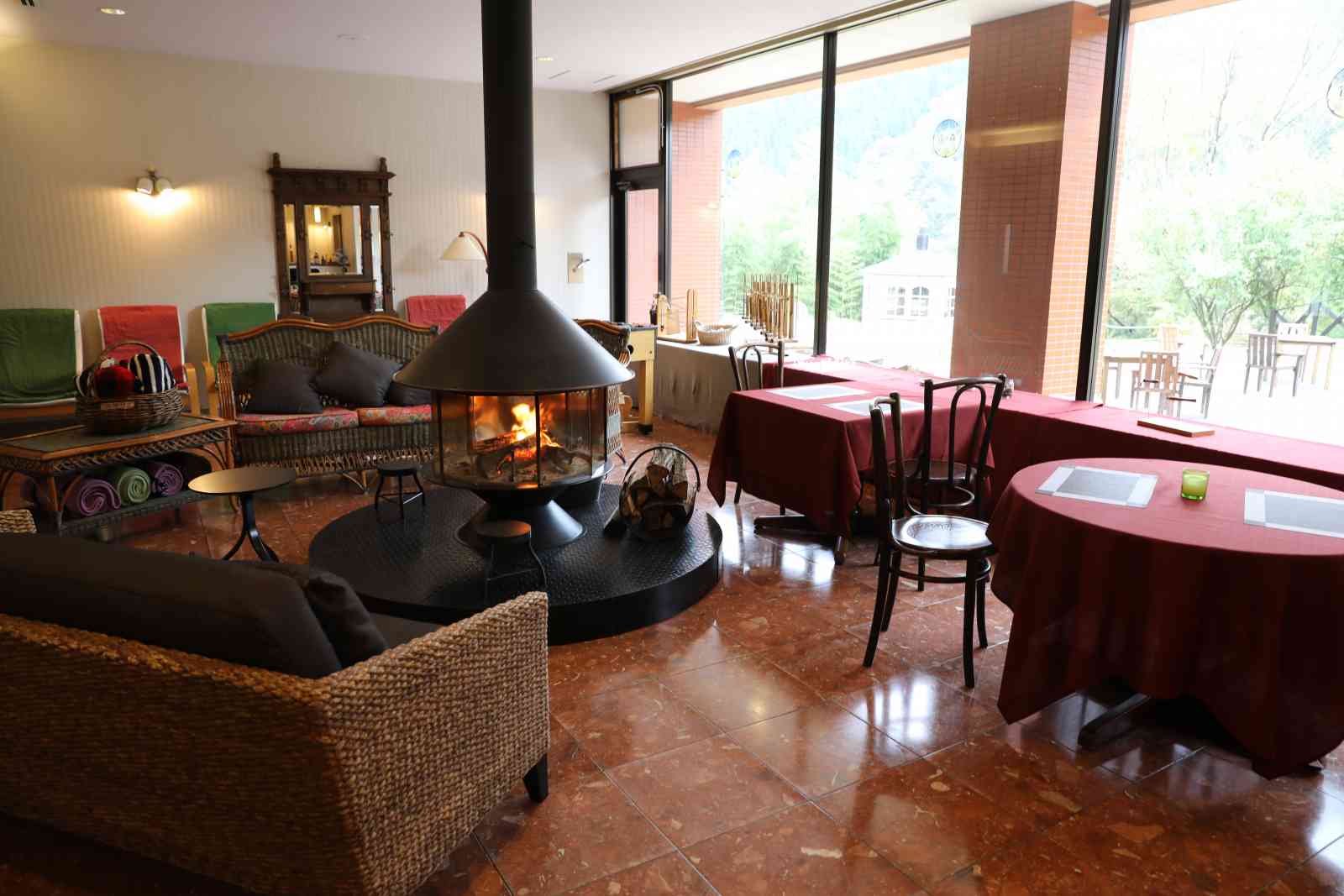 宙の森ホテル花郷里 施設詳細